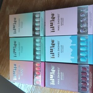 Red Aspen Nail Dashes